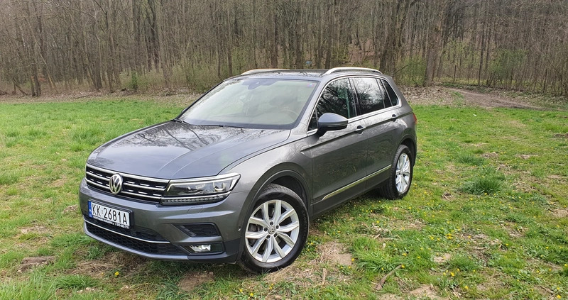 Volkswagen Tiguan cena 90500 przebieg: 148869, rok produkcji 2017 z Garwolin małe 154
